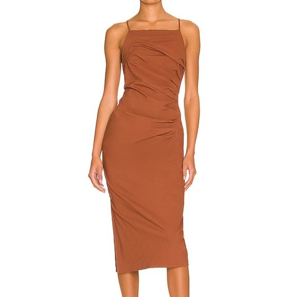 NWT NEW ASTR THE LABEL ARMONA DRESS MIDI BACKLESS REVOLVE BROWN RUCHED